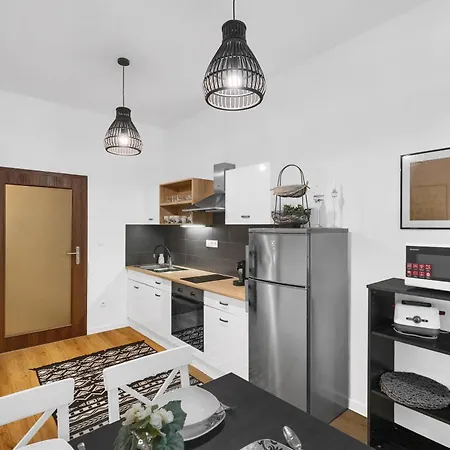 Appartement Comfort - 5 Min Walk To Nivy Bus Station And Twin