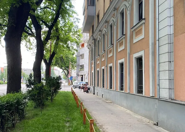 公寓 Comfort - 5 Min Walk To Nivy Bus Station And Twin 布拉迪斯拉发